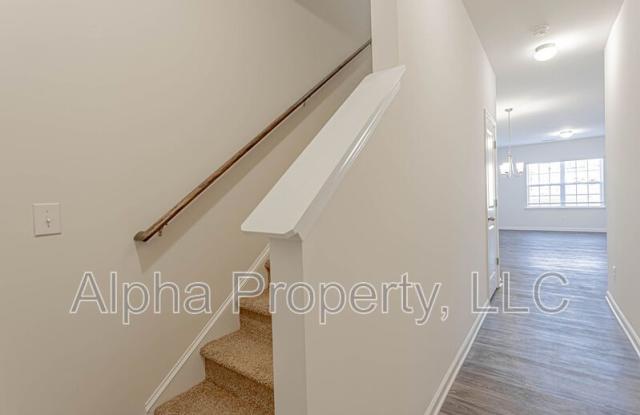 30 Moorlyn Ln Gallery 4