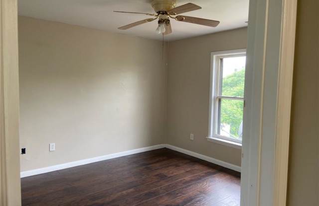 103-105 Daytona Street Gallery 2