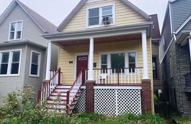 3827 N ALBANY Avenue photos photos