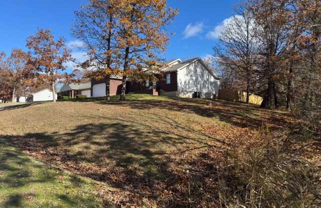 Great home! - 21146 Larson Road, Pulaski County, MO 65583