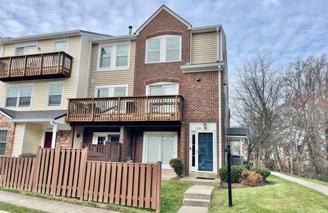 12621 KEMPSTON LANE - 12621 Kempston Lane, Lake Ridge, VA 22192