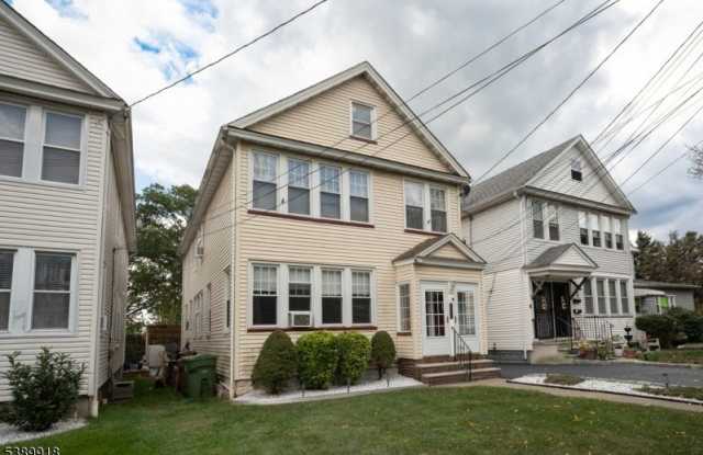 312 E Elm St photos photos