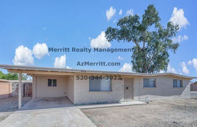 3 bedroom house with 2 bathrooms, includes washer/dryer, upgraded kitchen, and huge yard! Gallery 4