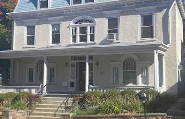 147 N MAIN Street Gallery 2