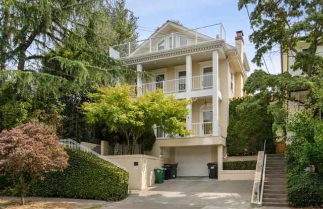 930 Federal Ave E photos photos
