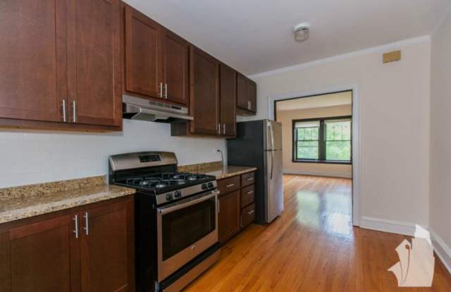 4602 North Winchester Ave. Gallery 2