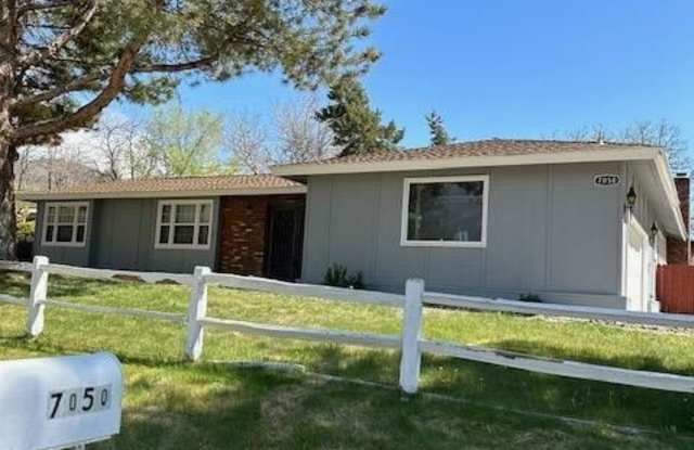 7050 Pembroke Drive photos photos