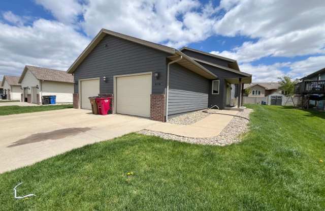 3 Bed/2 Bath Apartment in Sioux Falls! photos photos