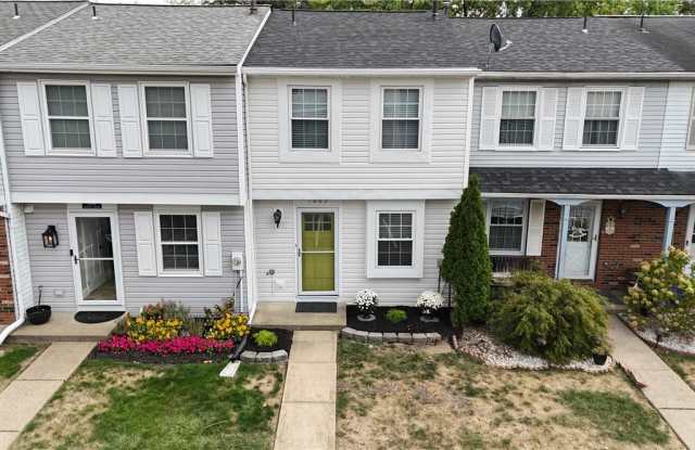 7005 Lafayette Square - 7005 Lafayette Square, Beaver County, PA 15001