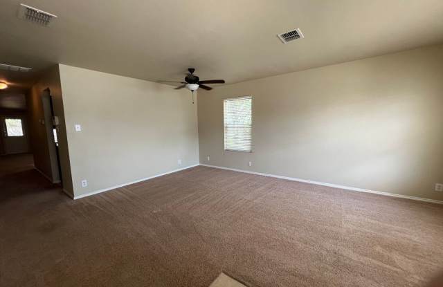 5707 Sherbrooke Oak Gallery 3