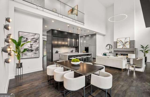 19 Spruell Springs Road NE Gallery 3