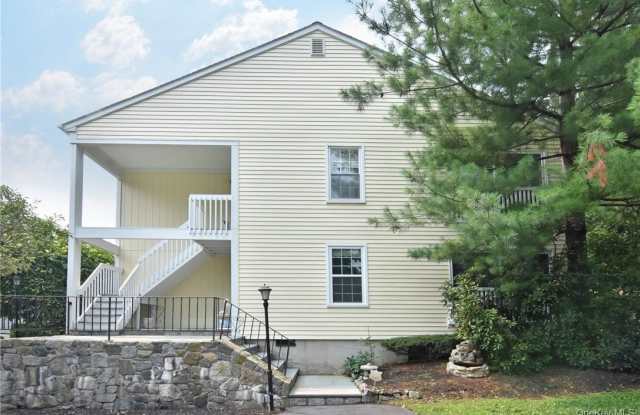 352 Carroll Close photos photos