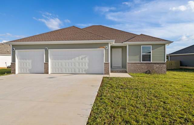 Newly built 3 bedroom rental in Republic with a fully fenced in yard! photos photos