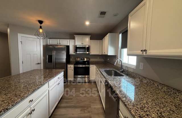 9634 Wardley Dr Gallery 4