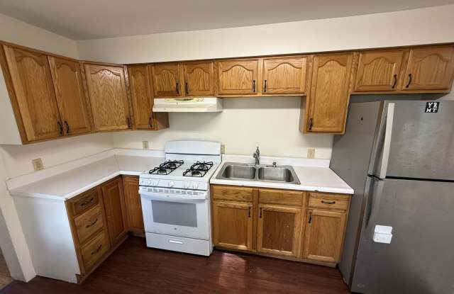 335 Spencer Rd. photos photos