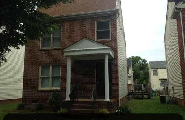 Large 3 Bed 2 Bath House near VCU photos photos