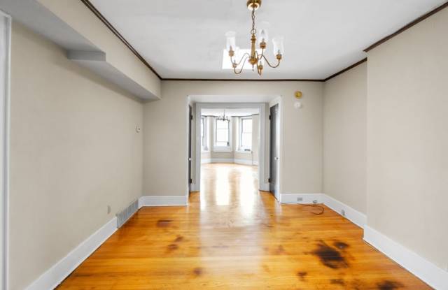 1107 East Genesee Street - 1 Gallery 2