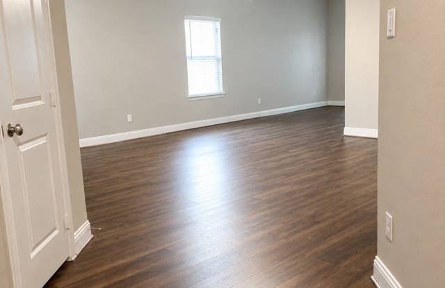 1426 warringwood Drive Gallery 2