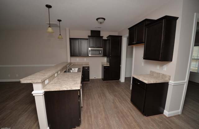 2235 Sweet Bay Dr Unit A Gallery 3