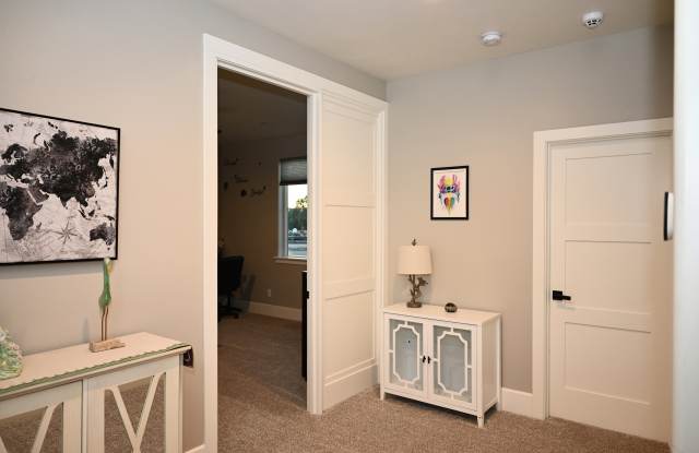 3202 Taylor Vlg Dr Gallery 4