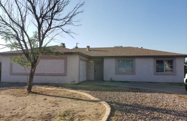 2320 East Cactus Road - 2320 East Cactus Road, Phoenix, AZ 85022