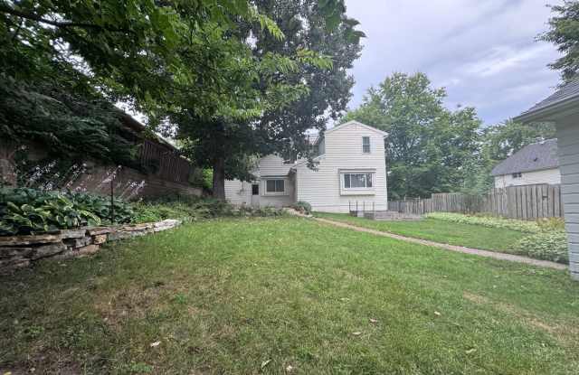 Beautiful downtown  Rochester home Gallery 3