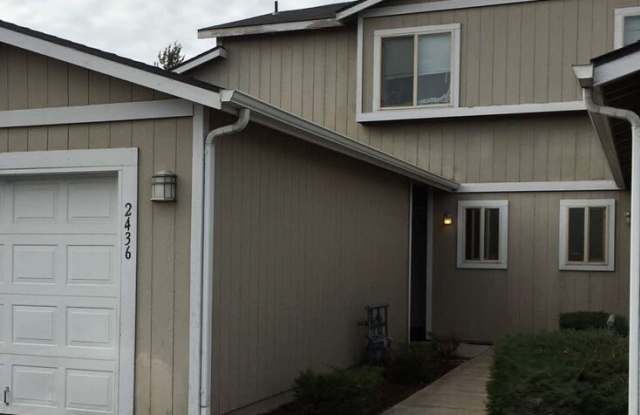 2436 SW 23rd St - 2436 Southwest 23rd Street, Redmond, OR 97756