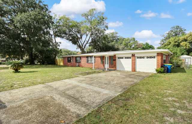 5761 Lake Lucina Drive South photos photos 5761 Lake Lucina Drive South photos photos