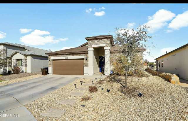 914 Cobalt Hl Avenue - 914 Cobalt Hill Avenue, Sunland Park, NM 88008