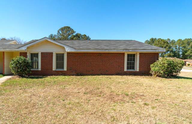 2501 Riverchase Crossing Northeast - 2503 photos photos