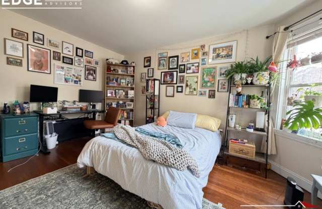 19 Claymoss Rd. Gallery 1