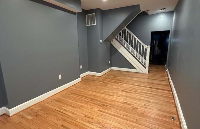 1032 VALLEY Street Gallery 2