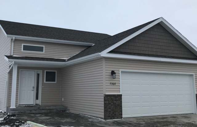 4 Bed 3 Bath Single Family Home photos photos