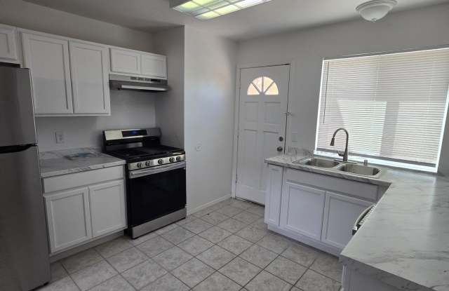 5429 Overlook Drive NE Gallery 4