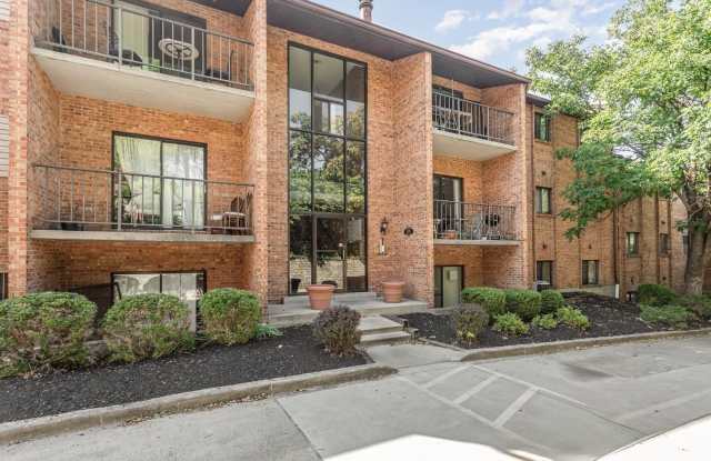 518 Riddle Road - 518 Riddle Road, Cincinnati, OH 45220 518 Riddle Road - 518 Riddle Road, Cincinnati, OH 45220
