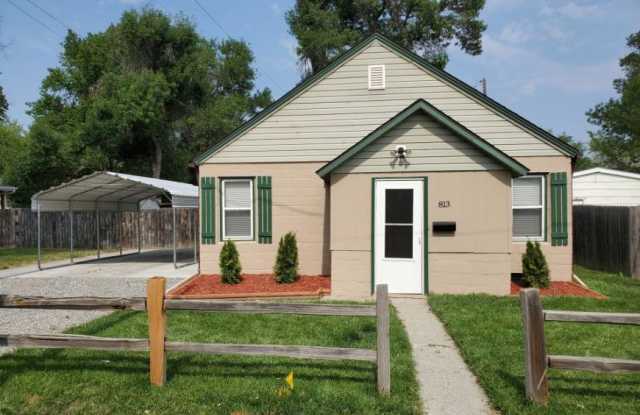 813 N 22nd Street Gallery 1