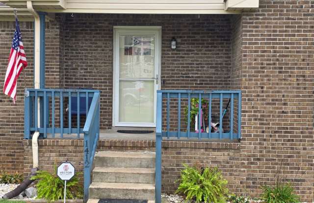 Welcome to Your Dream Retreat! - 1412 Janet Way Drive, Clarksville, TN 37042