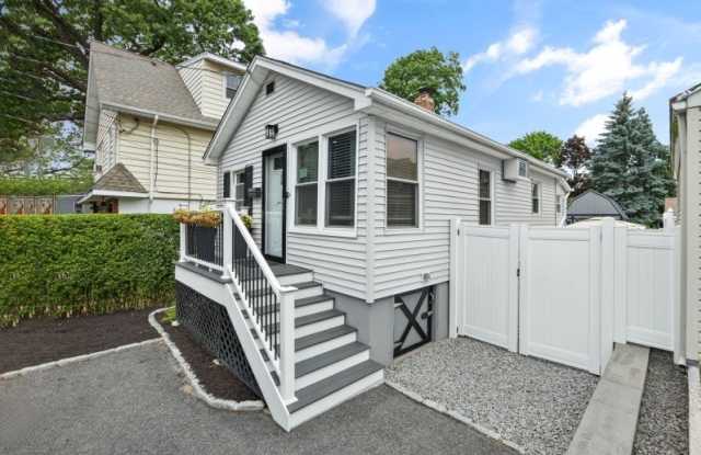 93 Horton Ave photos photos