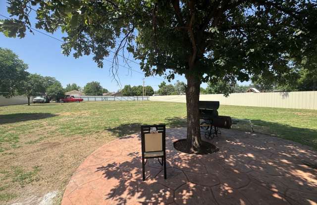 5112 Arden Road Gallery 4