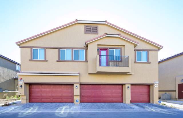 NW 3 Bedroom Townhouse!! Gated Community Pool!! 2 Car Garage!!! No Carpet downstairs. photos photos NW 3 Bedroom Townhouse!! Gated Community Pool!! 2 Car Garage!!! No Carpet downstairs. photos photos