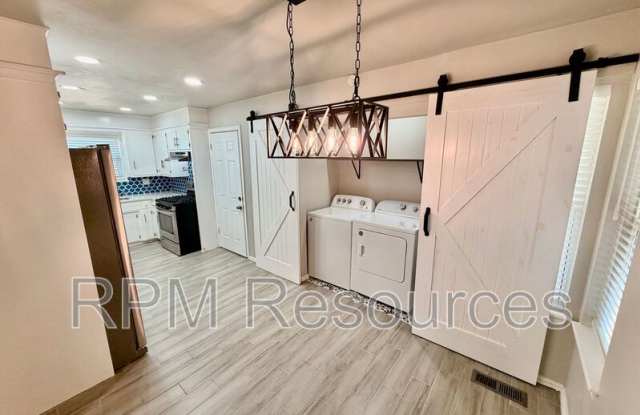 2024 Plymouth Ln Gallery 4