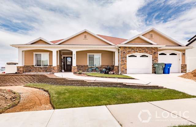 Brand New Basement Apartment With Private Yard photos photos