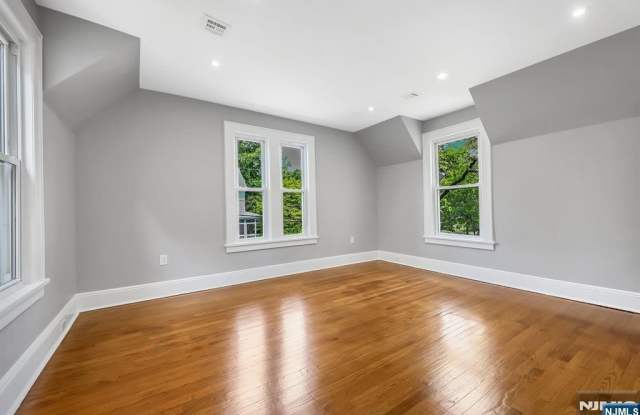 40 Legion Place Gallery 2