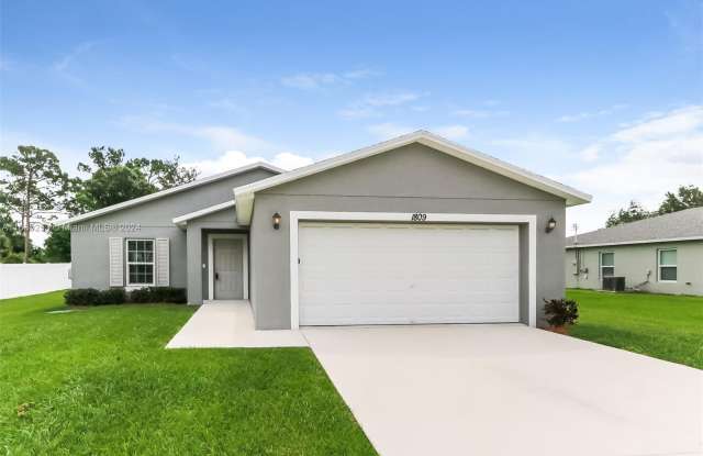 1809 SW Cycle St - 1809 Southwest Cycle Street, Port St. Lucie, FL 34953