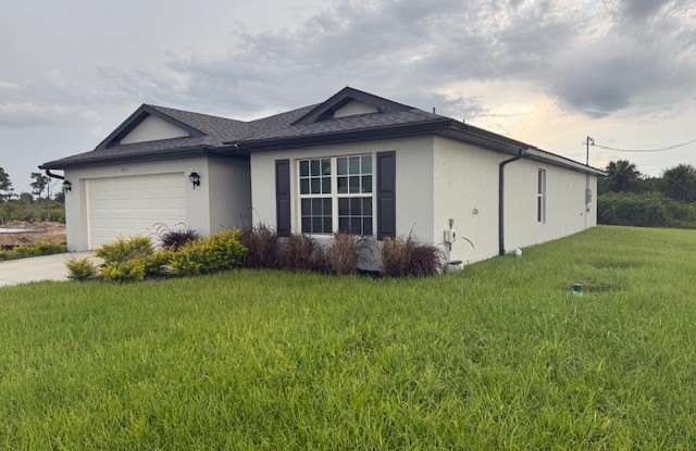 3113 74th Street W photos photos