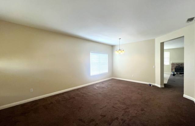 4 bed, 2 bath located in Victorville, CA Gallery 4