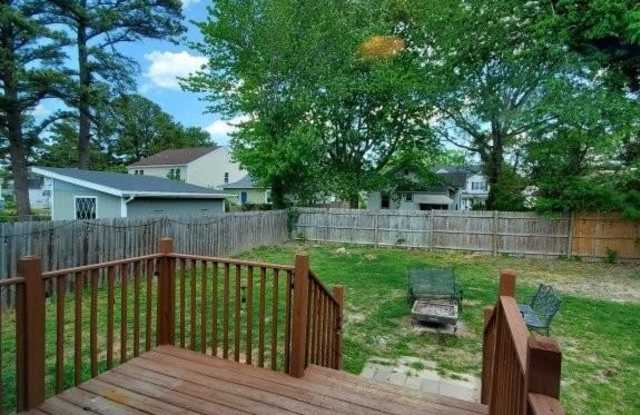 3746 Lenoir Circle Gallery 3