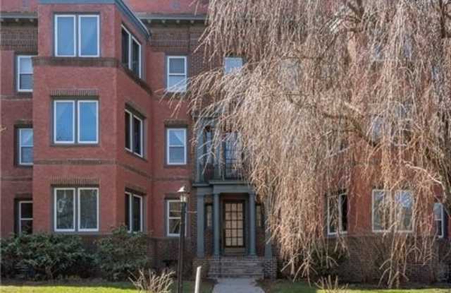 8 Blackstone Boulevard photos photos