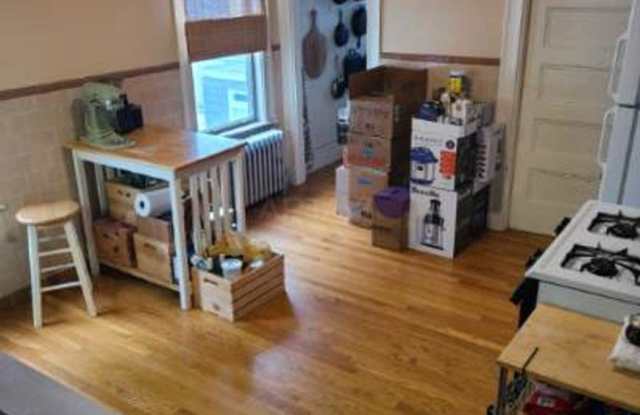 81 Electric Ave. photos photos