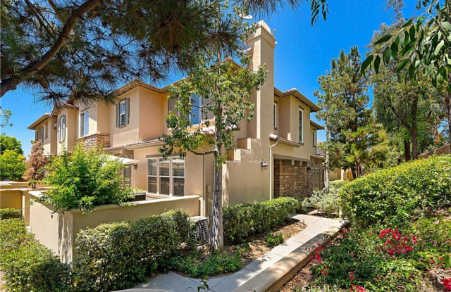 61 Sapphire - 61 Sapphire, Irvine, CA 92602